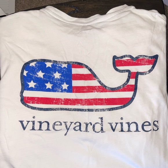 Men’s Vineyard Vines T-Shirt - Picture 1 of 3